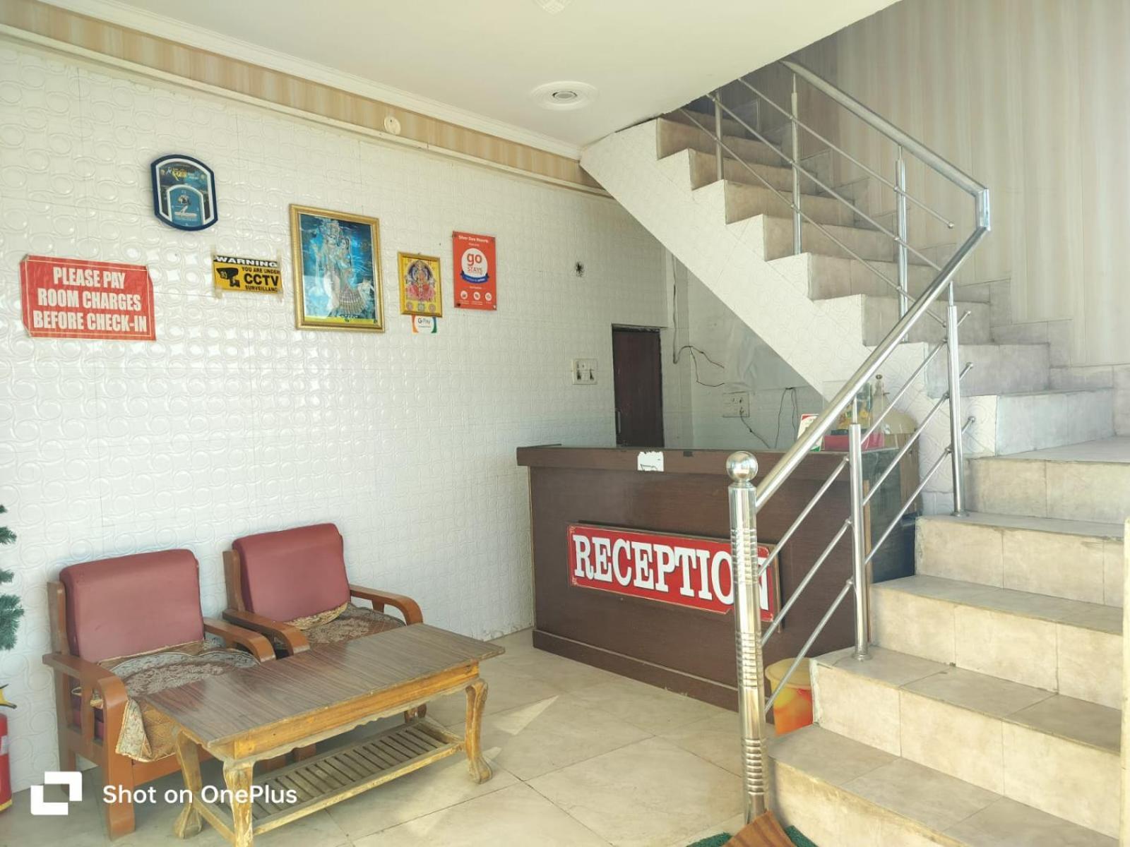 Silver Dew Resorts And Restaurant Данаулти Екстериор снимка